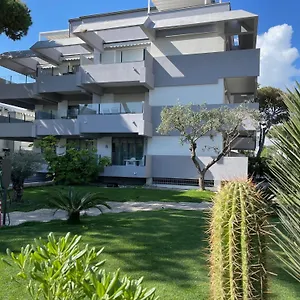  Appartamento Lungomare-spiaggia Residenz Carinzia - Abissinia